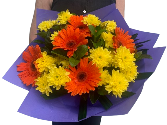 Elegant bouquet - Gerbera & assorted mix of seasonal flowers